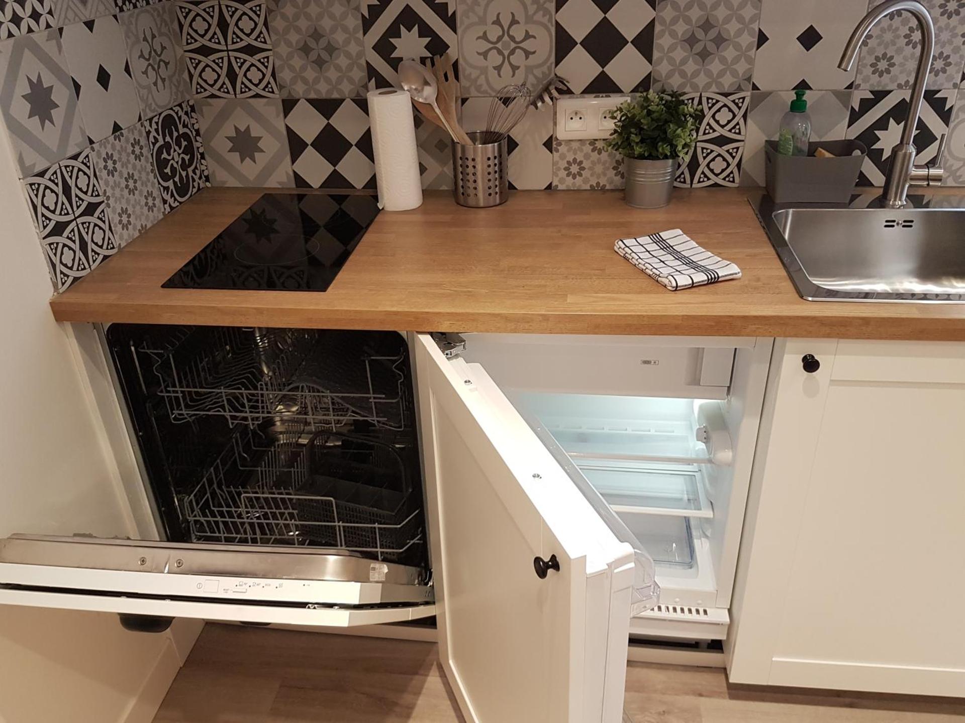 Kitchen or kitchenette