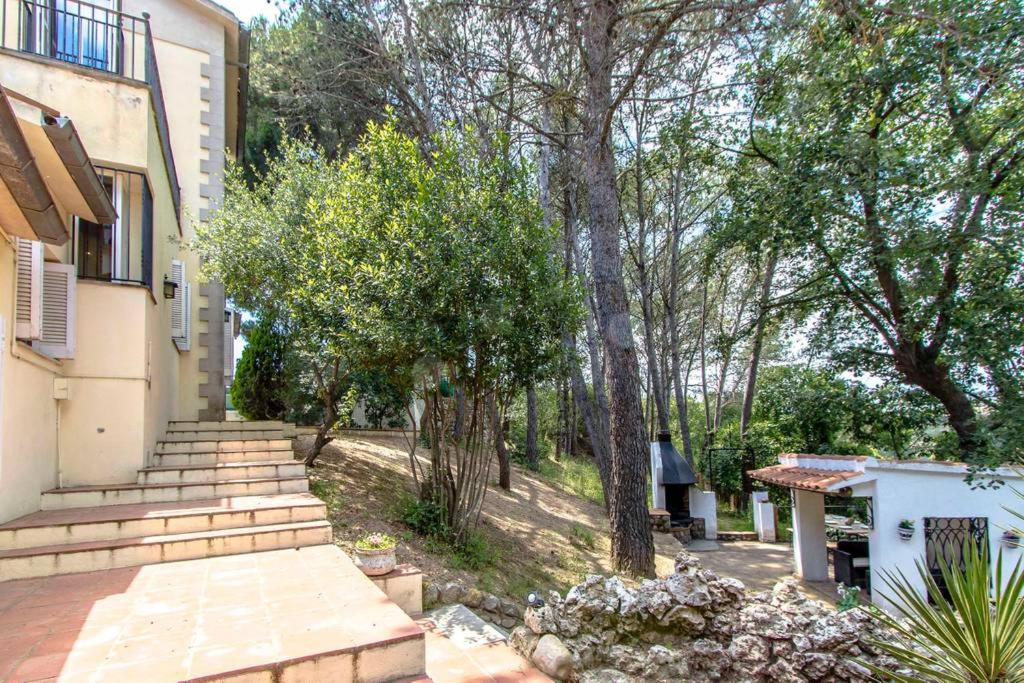 Les Canyes Cottage, Private Villa Resort