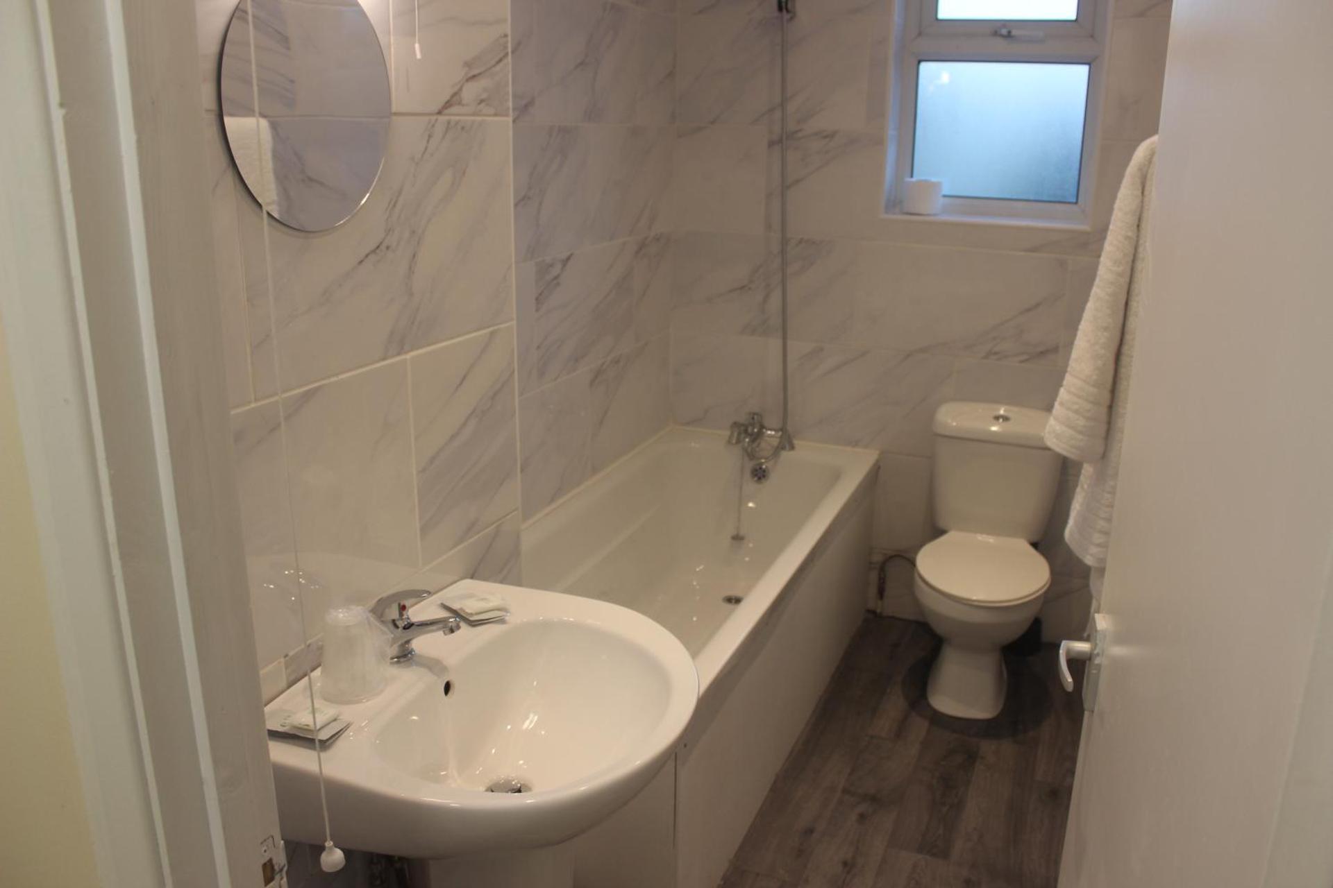 Corona Hotel Rotherham Sheffield Meadowhall