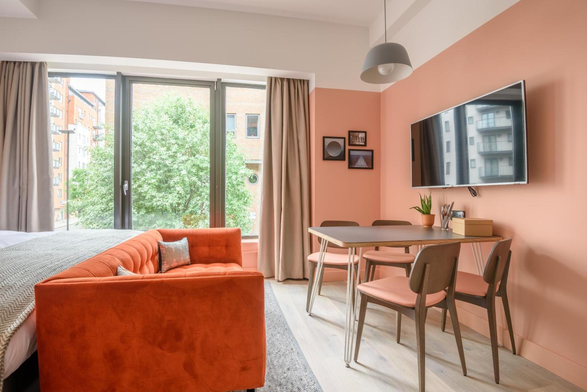 Photo of the whole room