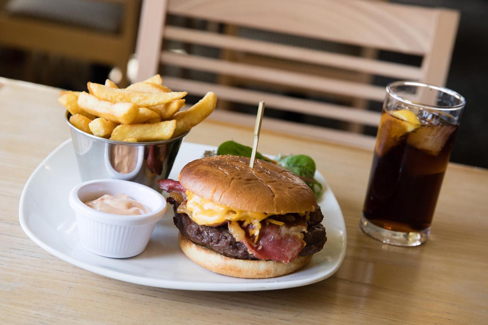 Restaurant/places to eat