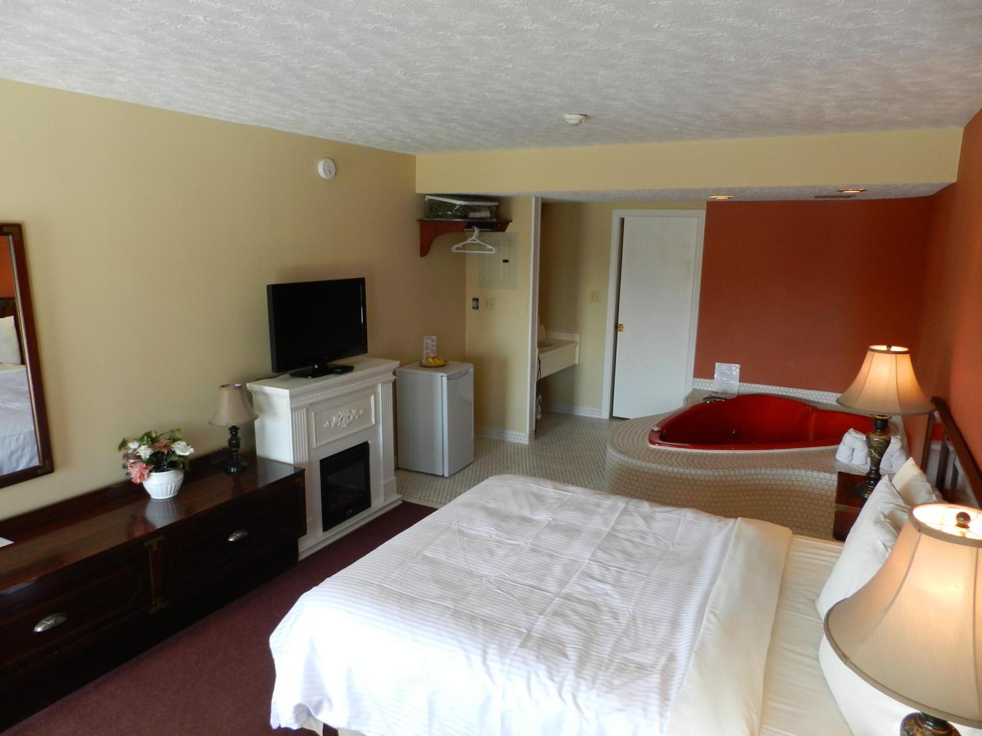 Kings Inn Near the Falls