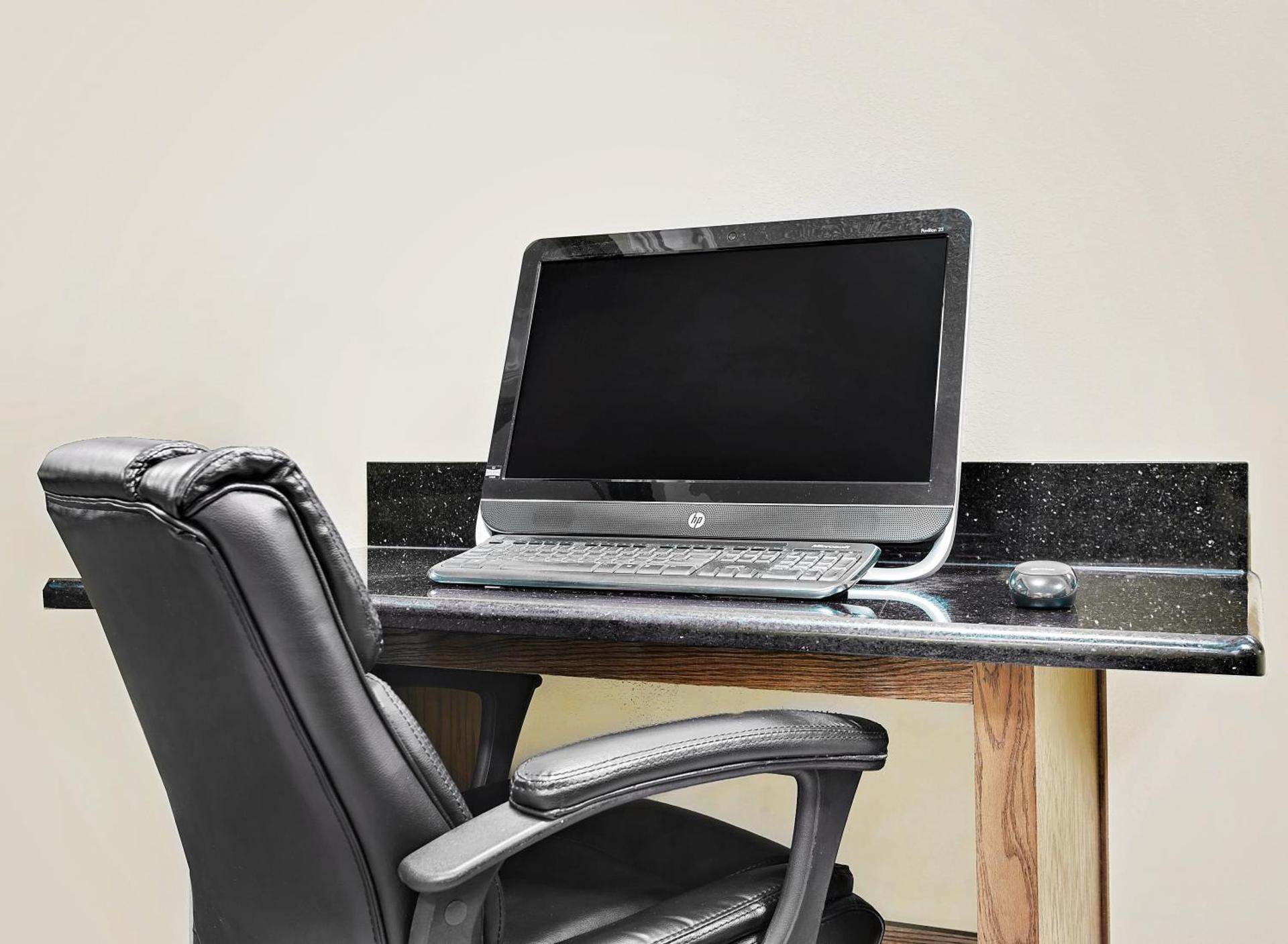 Super 8 by Wyndham Byron/South Macon