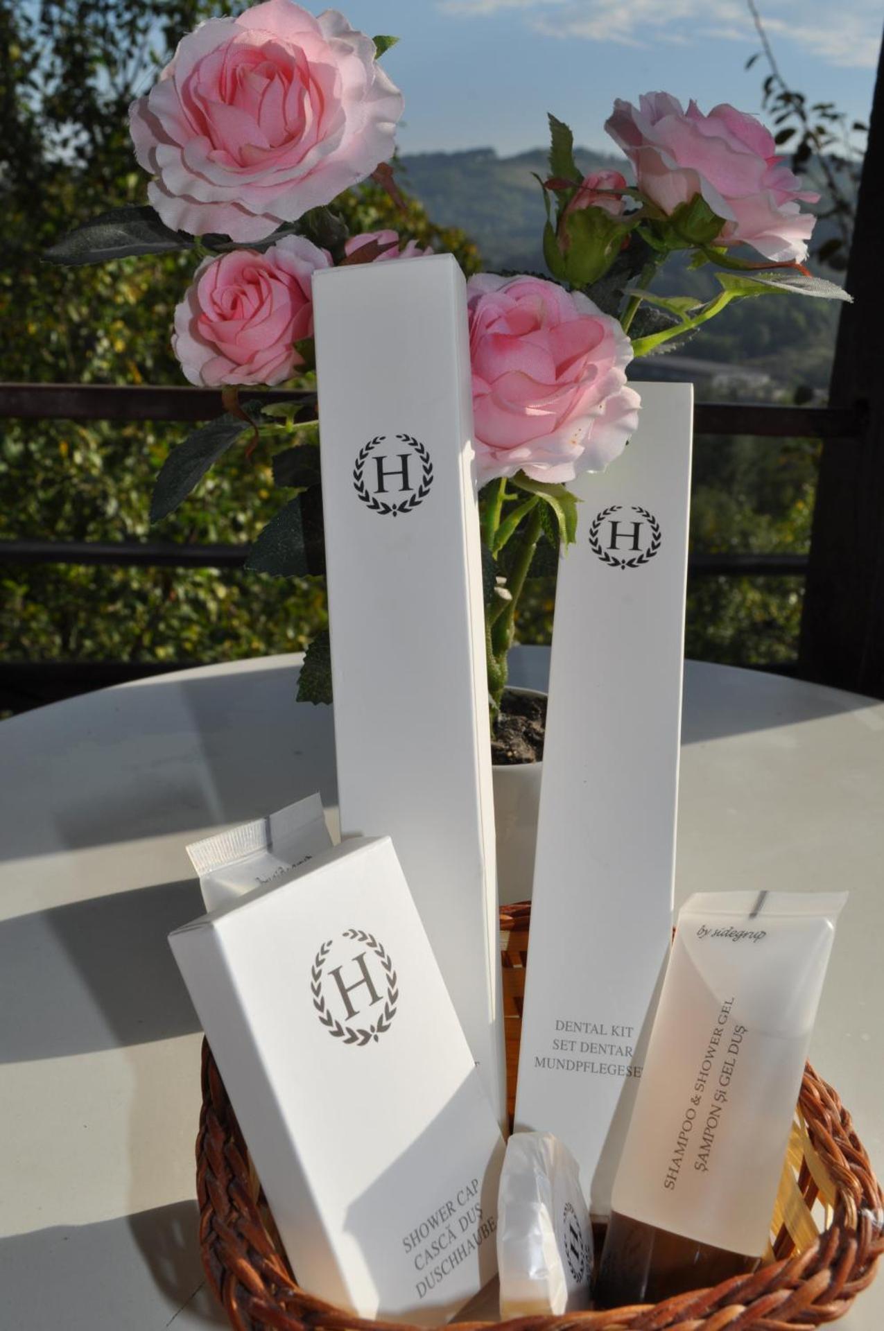 Casuta cu Trandafiri