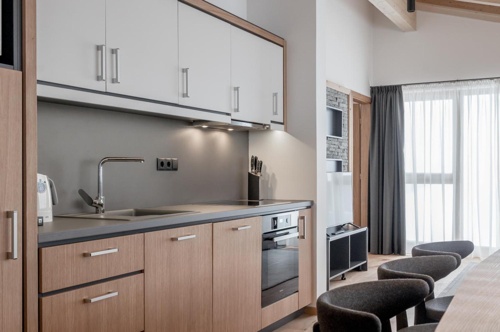 Kitchen or kitchenette