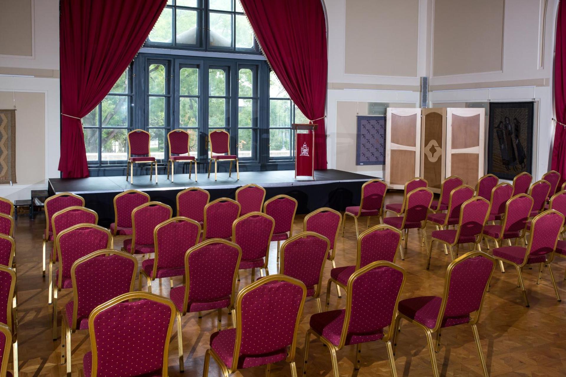 Meeting/conference room