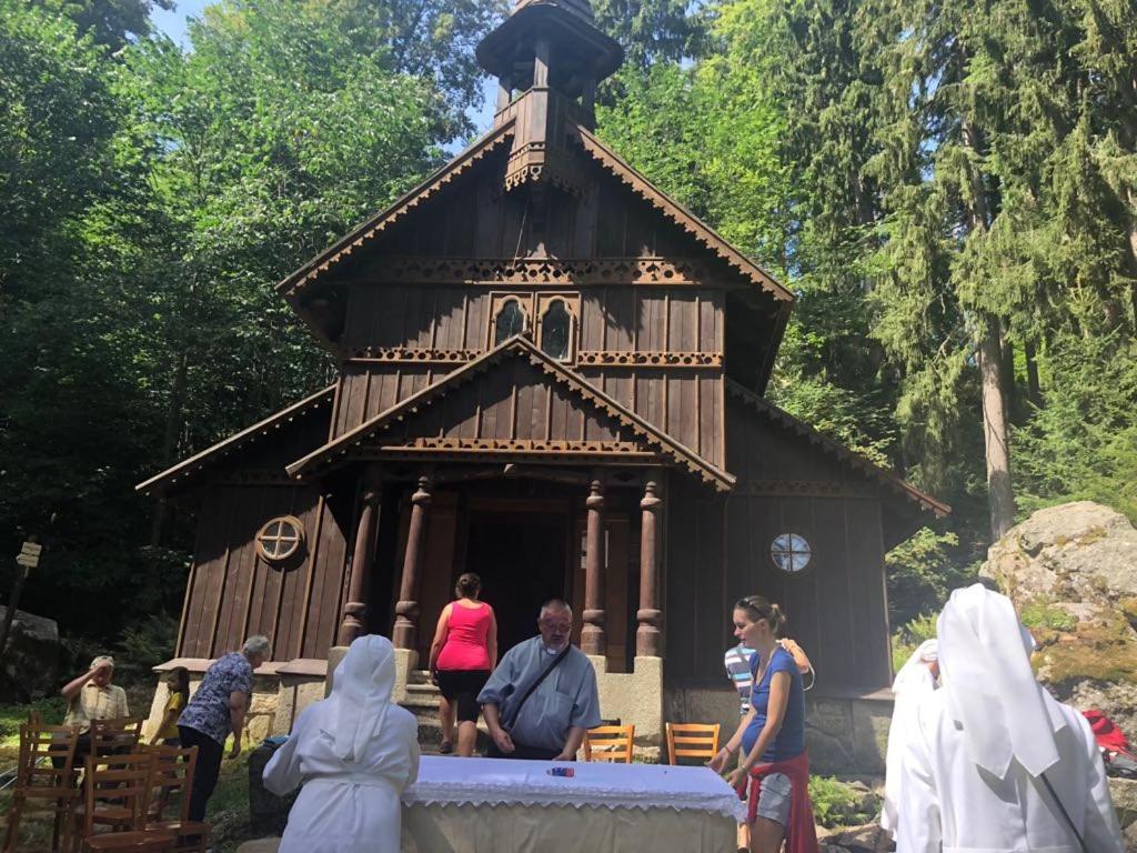 Apt.Jana ,apt.Terezka