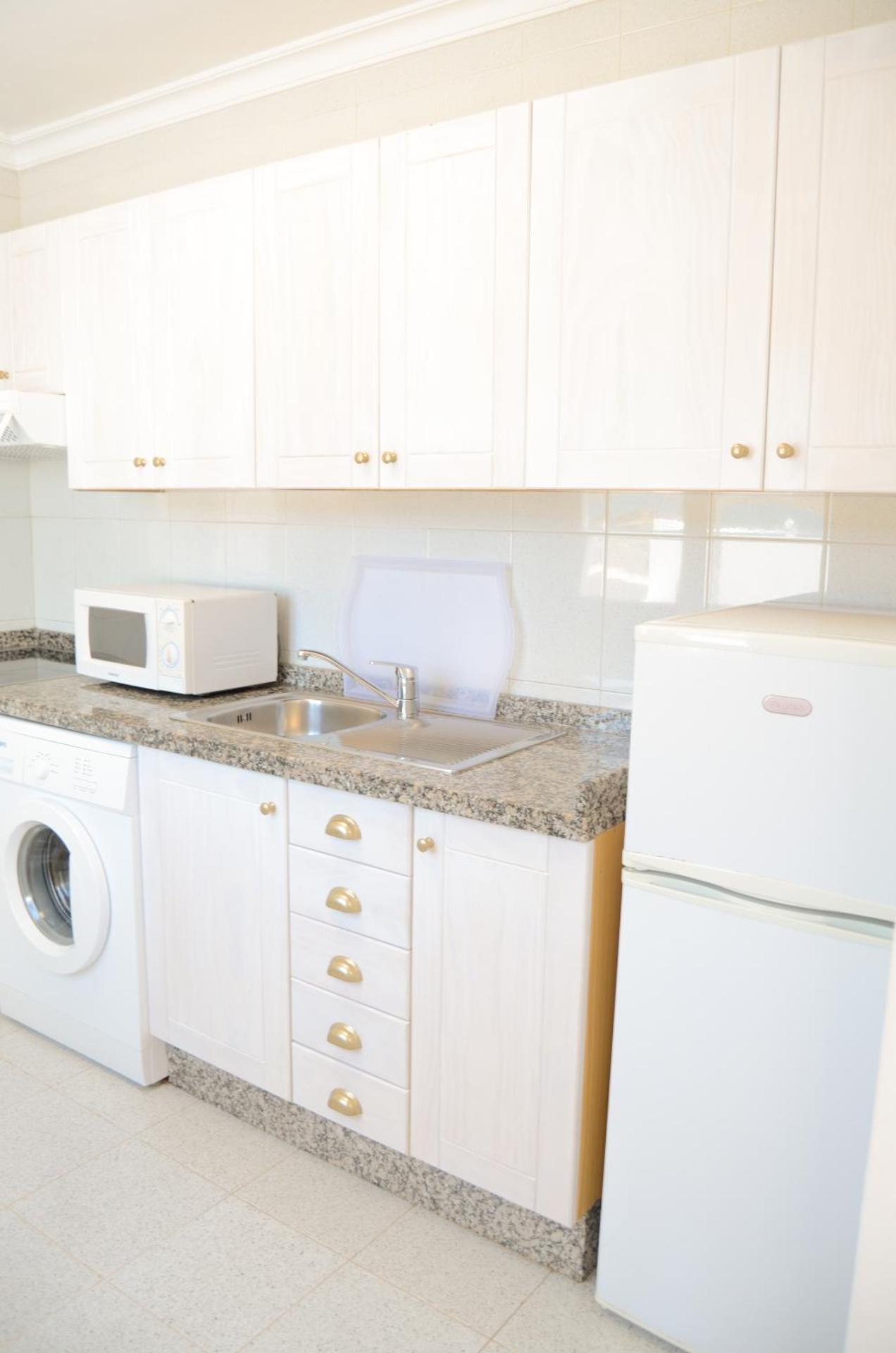 Apartamentos El Marinero - Avenida