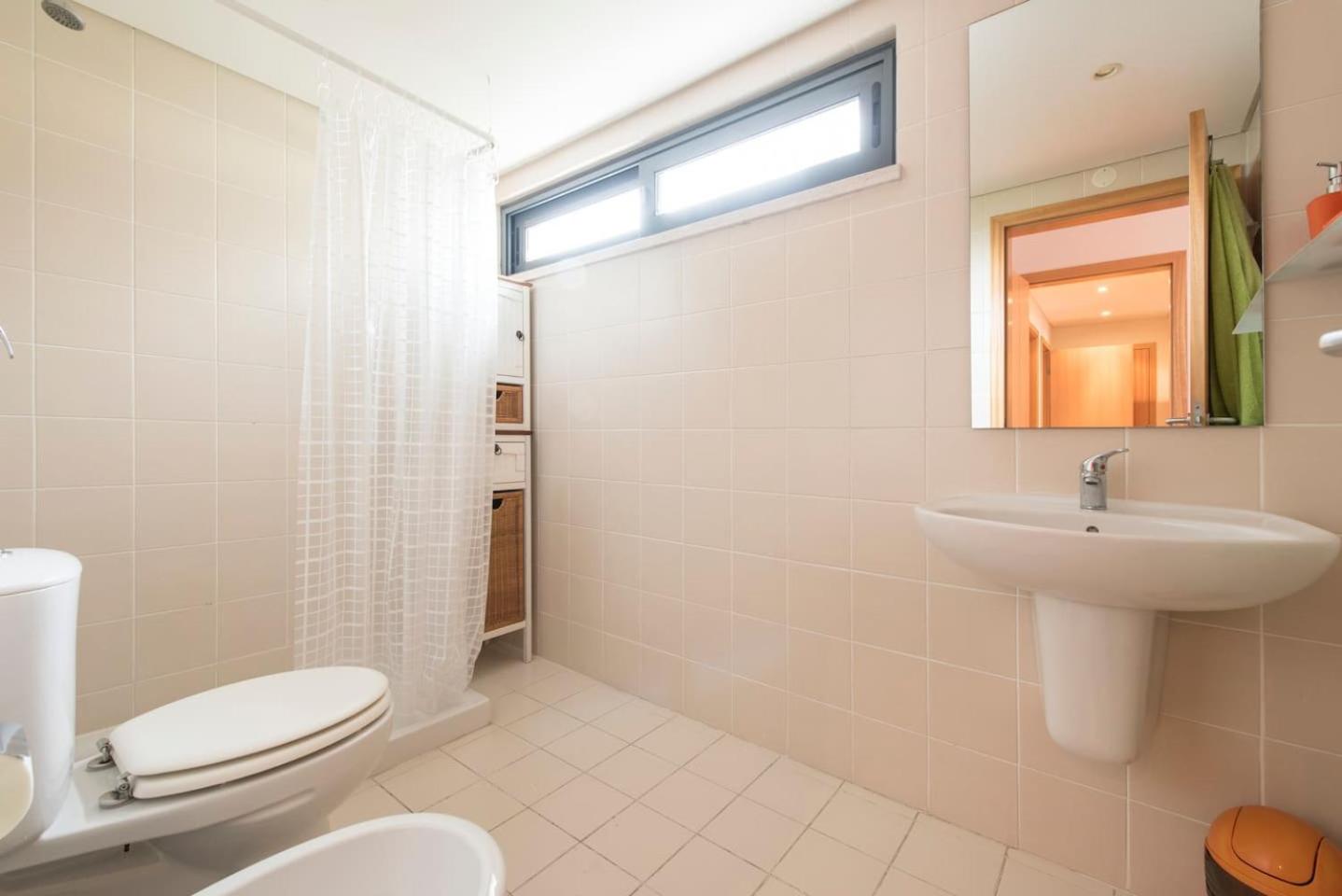 Lovely 3 bedroom for the Perfect stay in Lisbon