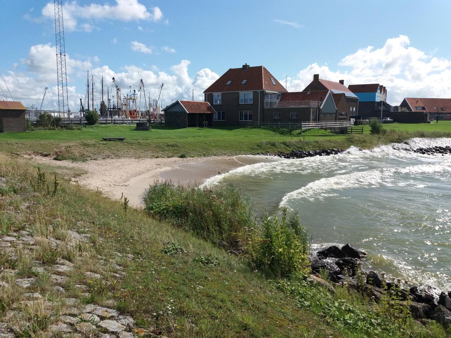 Heerlijk Huis aan het IJsselmeer