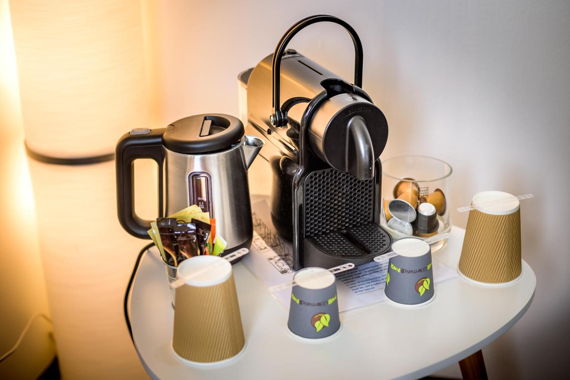 Coffee/tea facilities