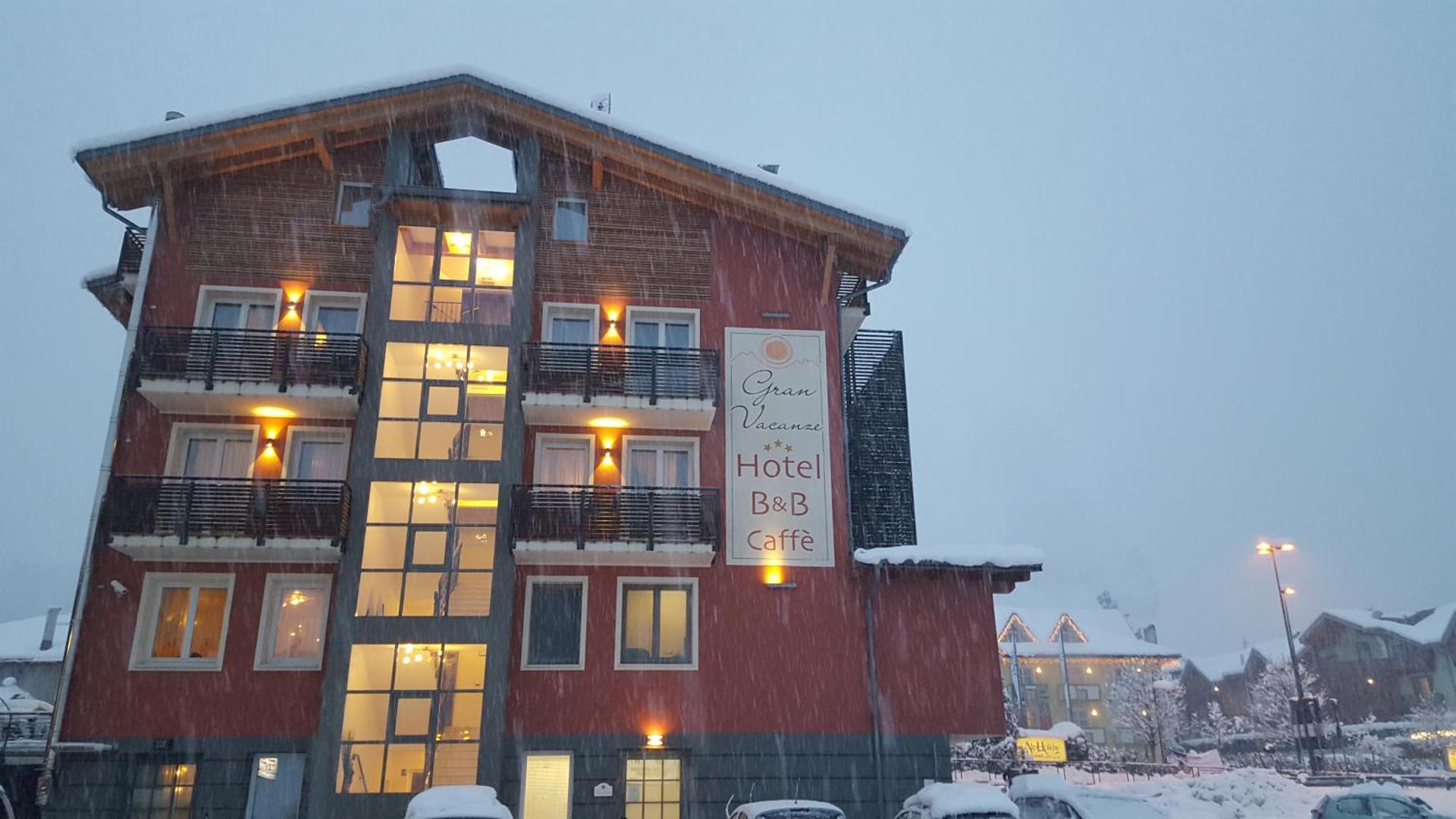 Hotel Gran Vacanze Rooms & Apartments