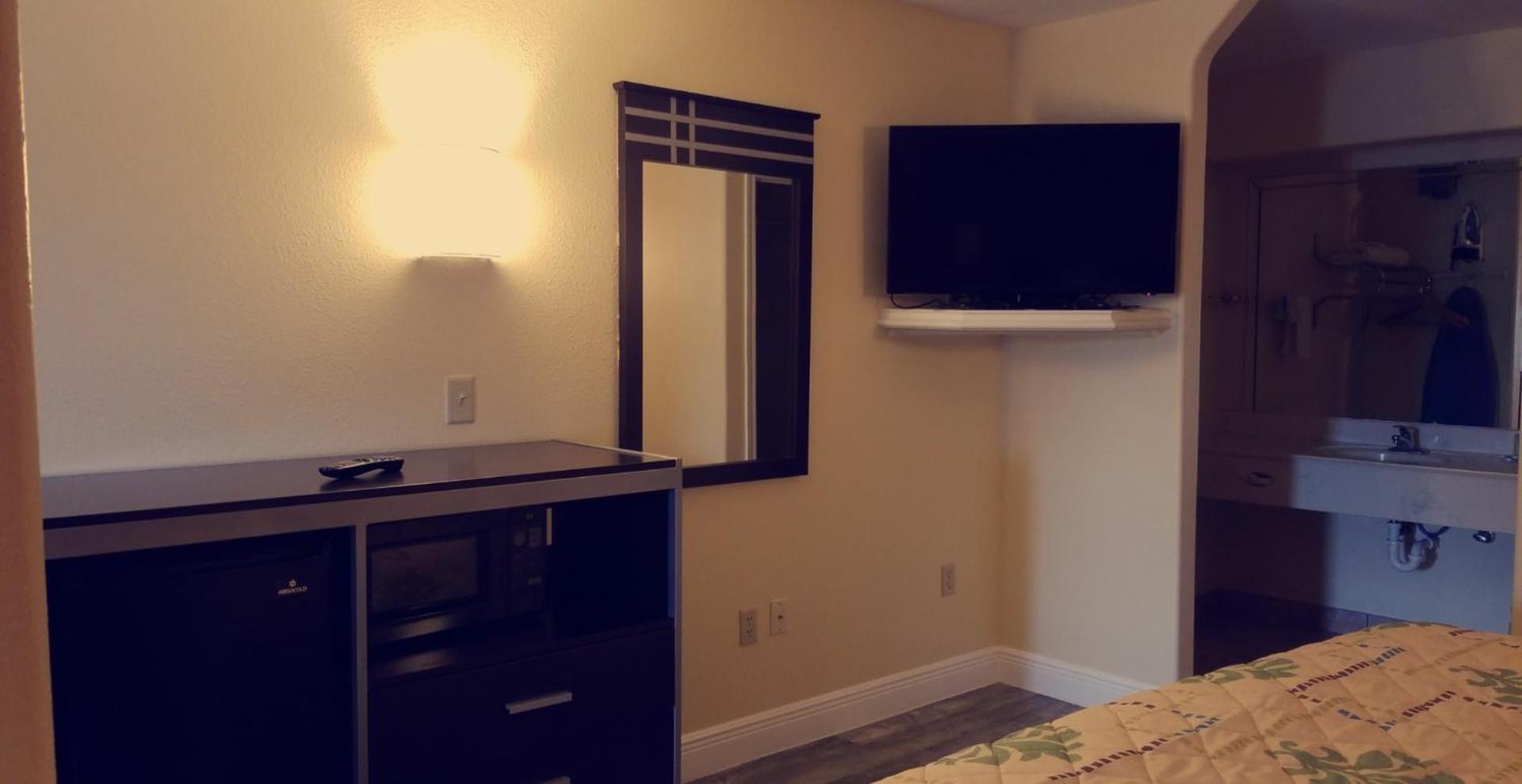 Oxford Inn and Suites Nasa