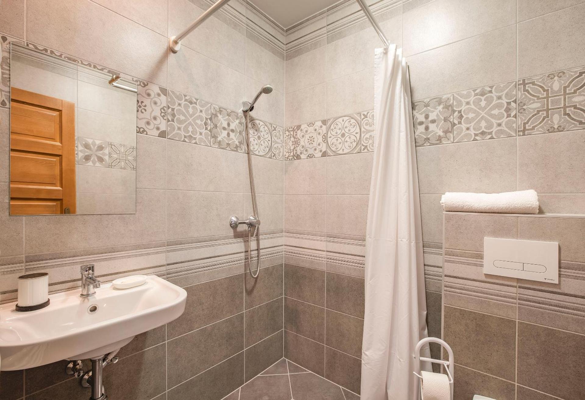 Triple Room with Bathroom