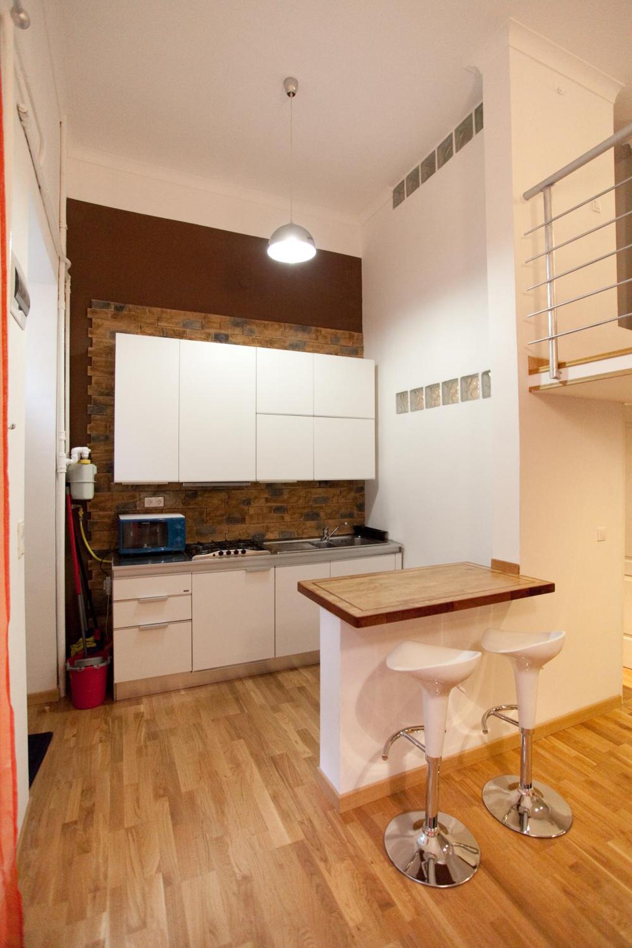 Kitchen or kitchenette