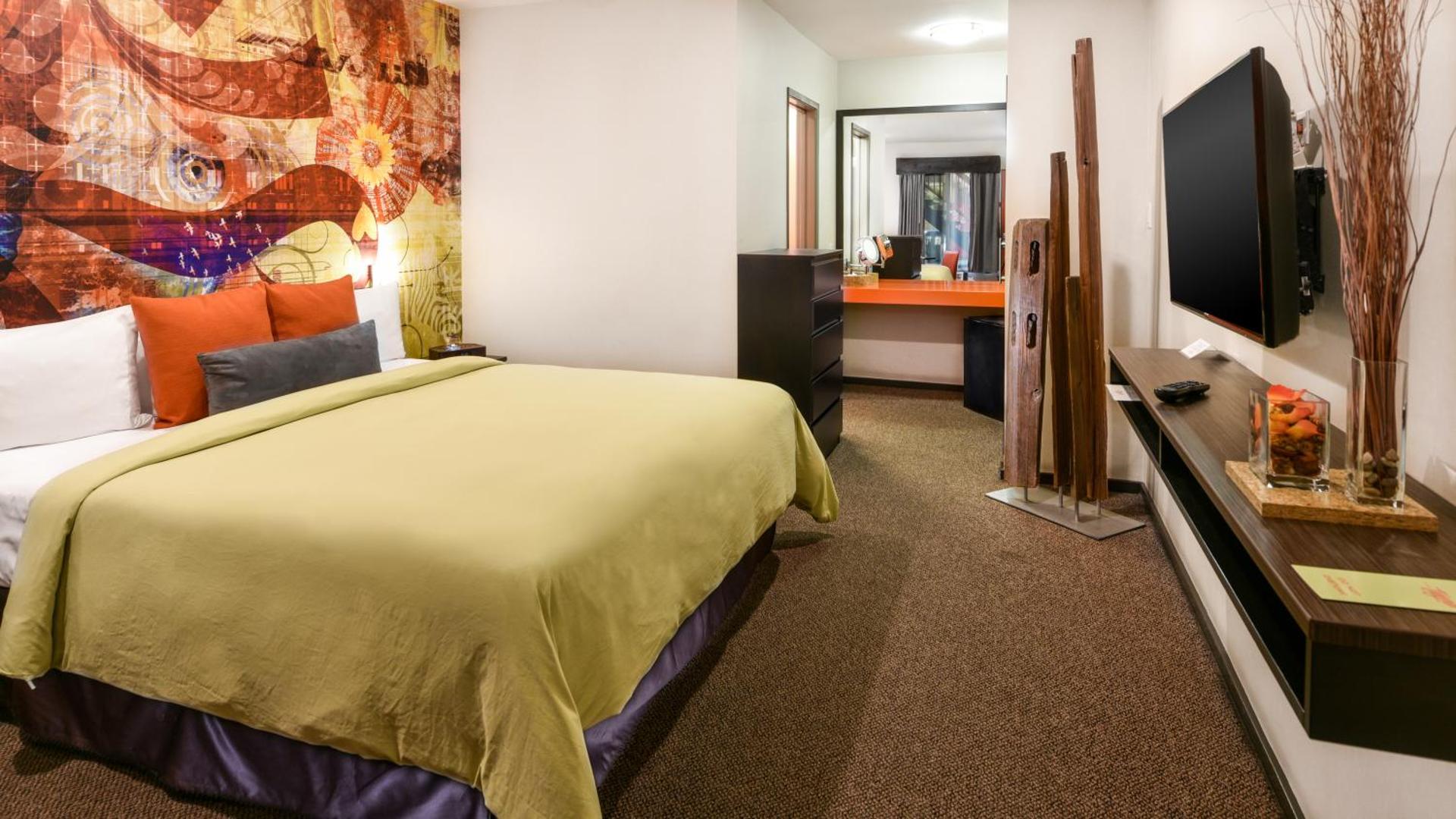 Photo of the whole room