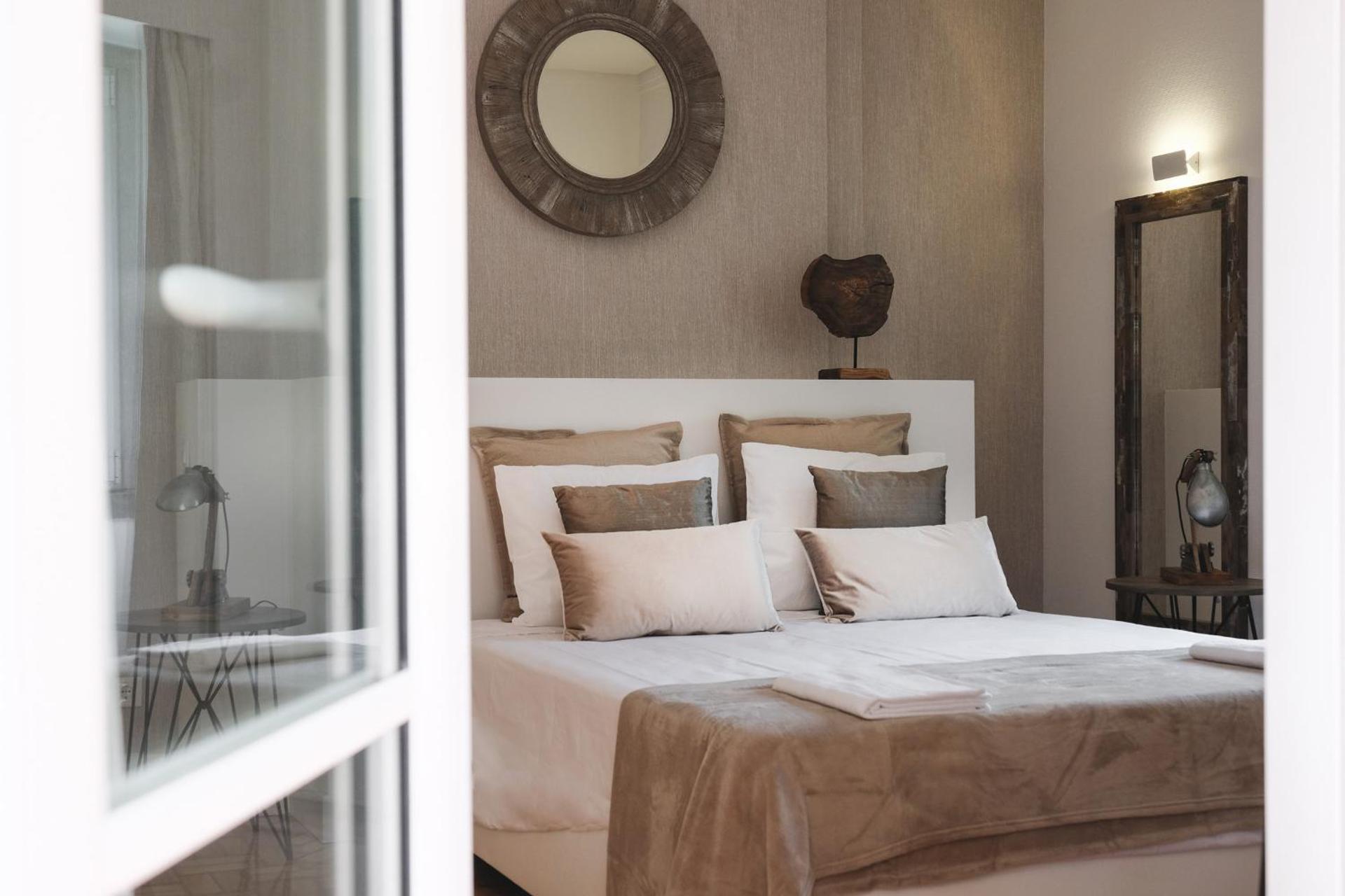 King Suite with Balcony