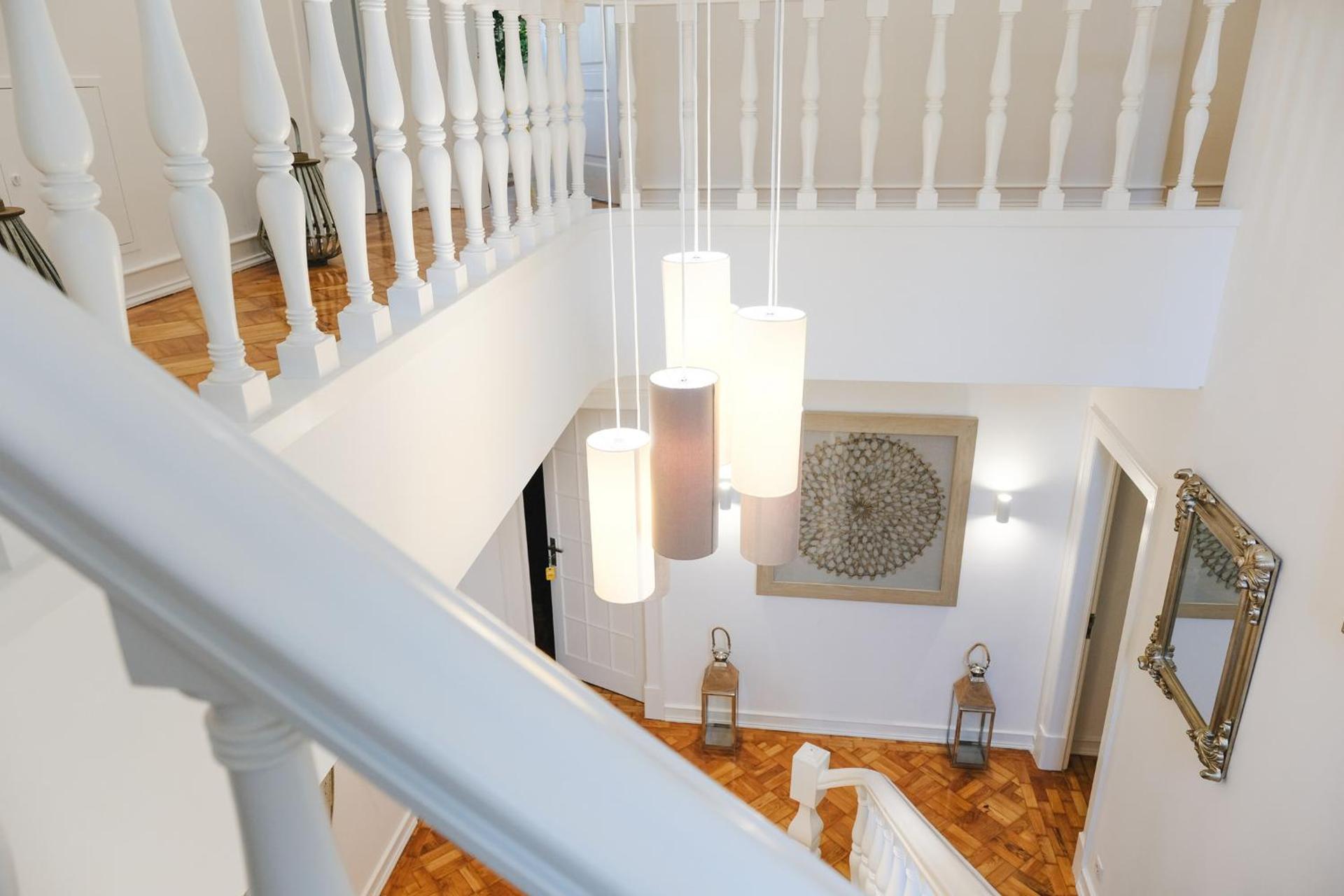 4U Lisbon Airport Suites