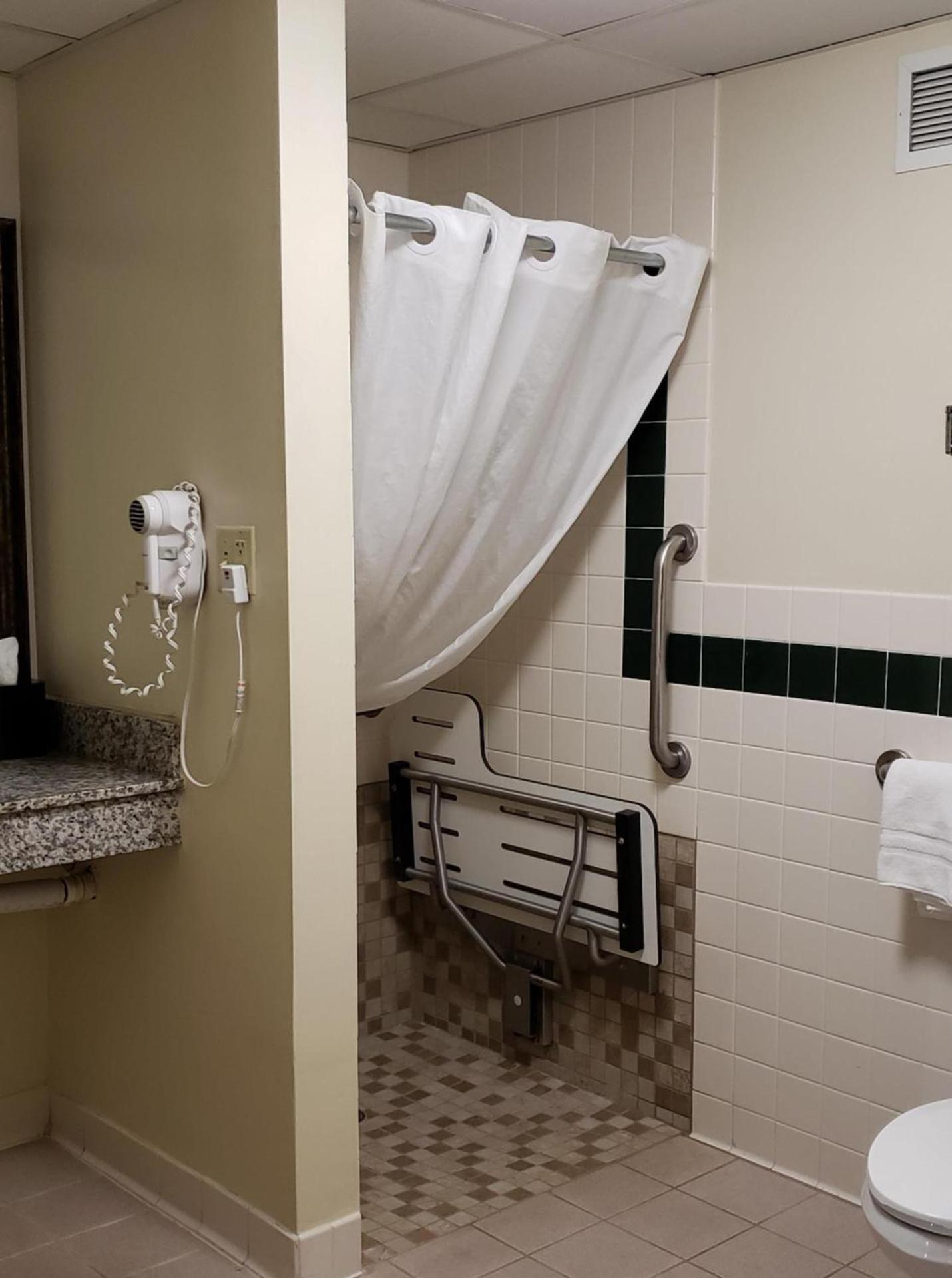 AmericInn by Wyndham Kearney