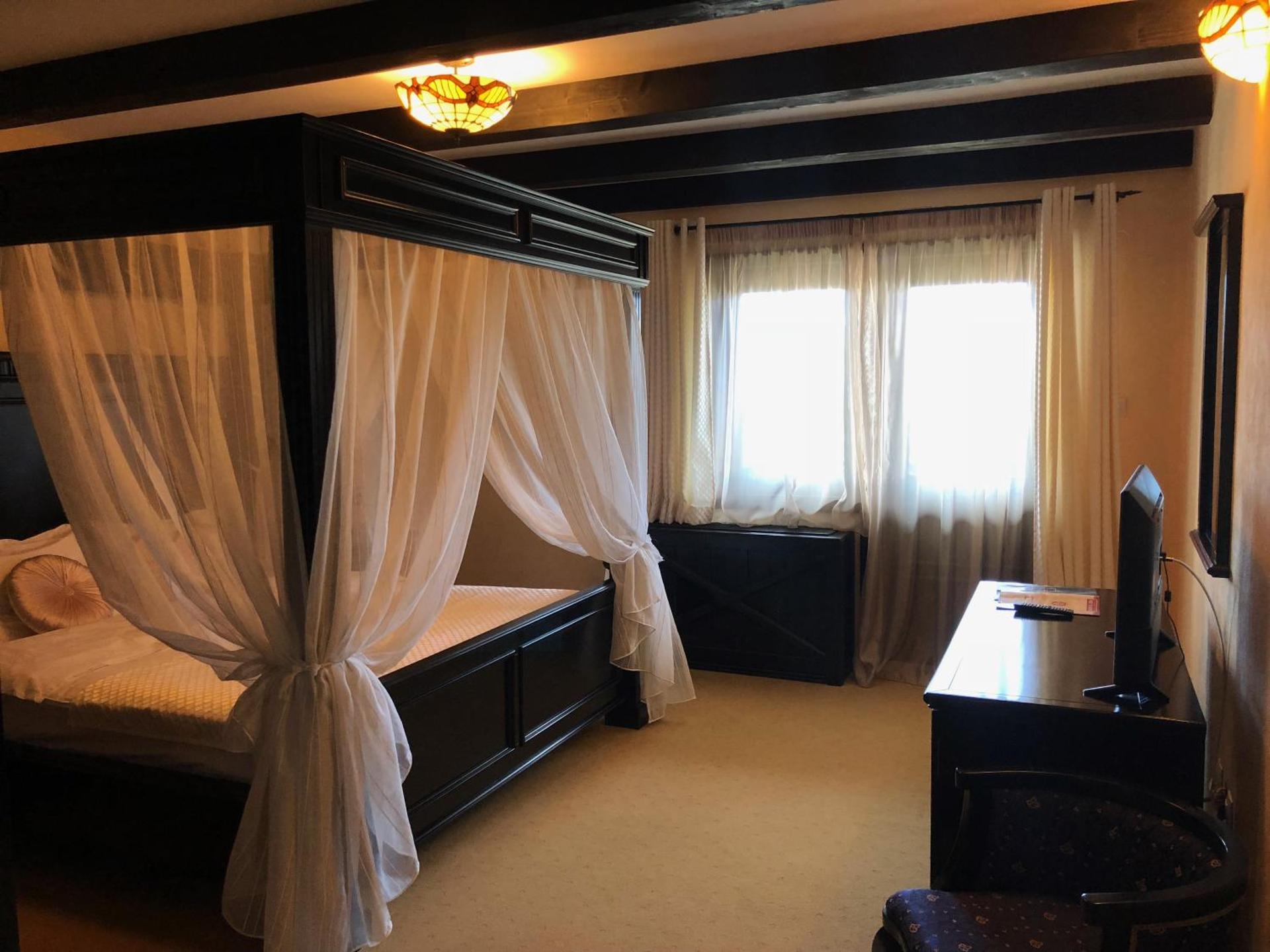 King Room with Balcony