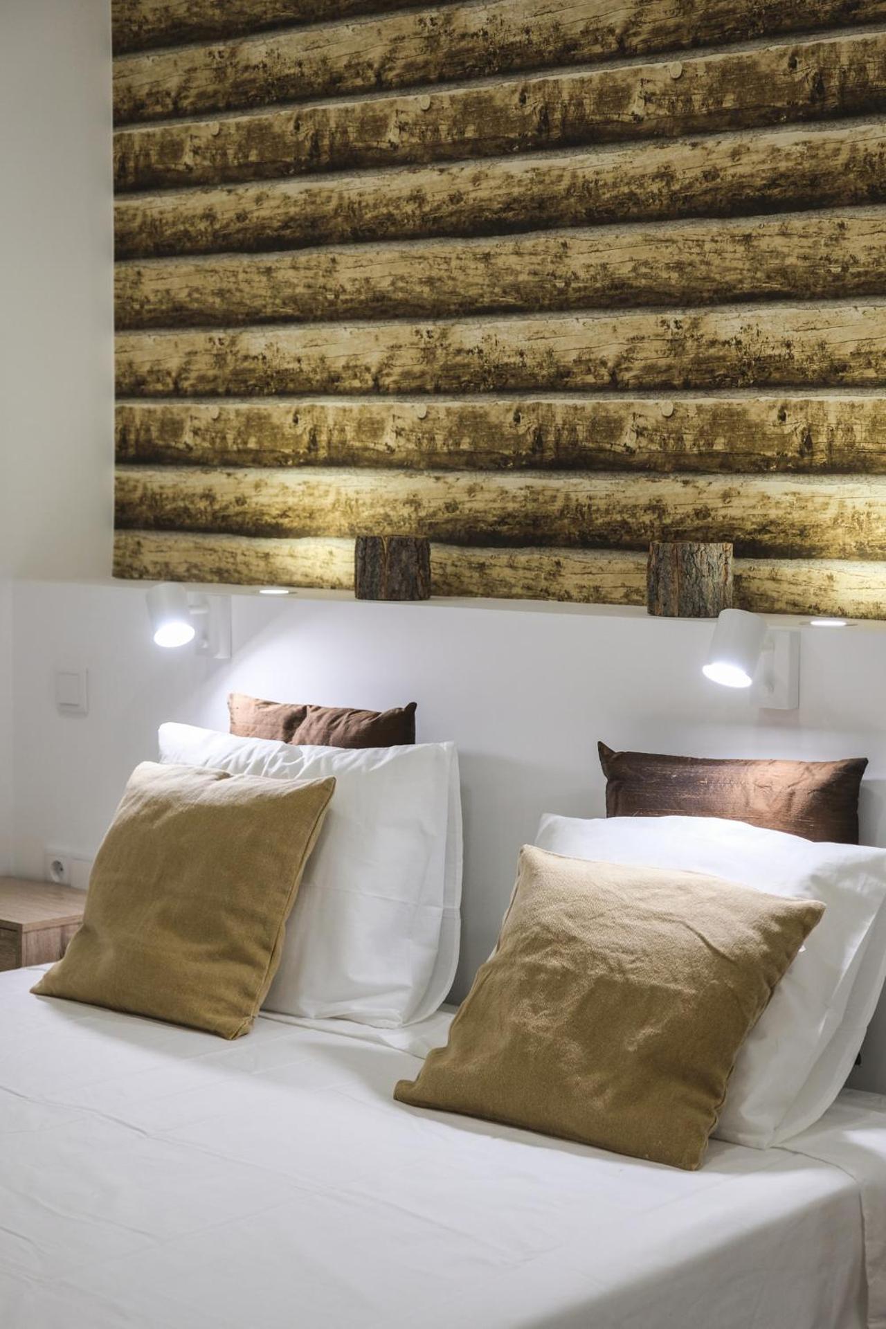 4U Lisbon VI Guesthouse Airport