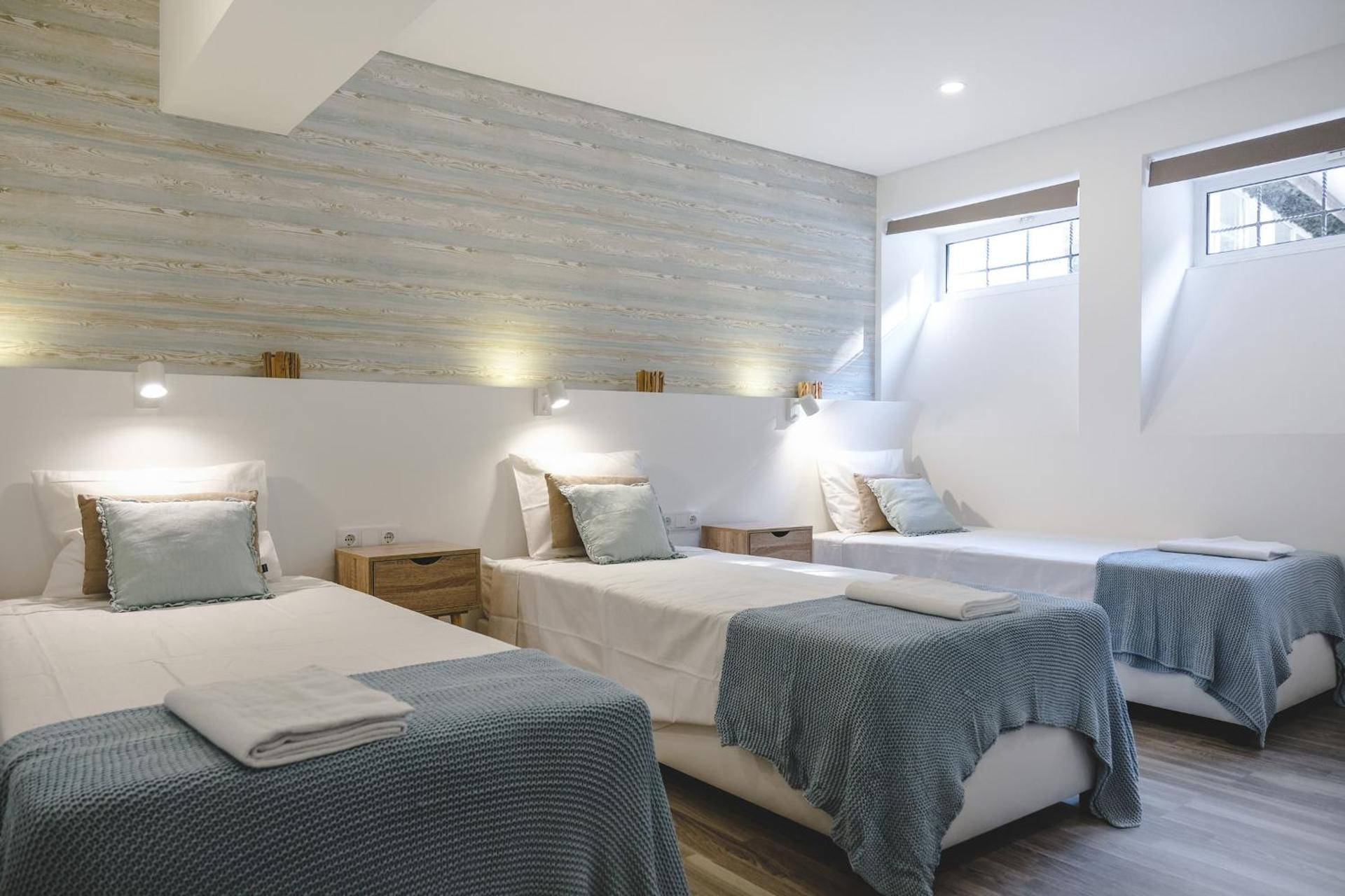 4U Lisbon VI Guesthouse Airport