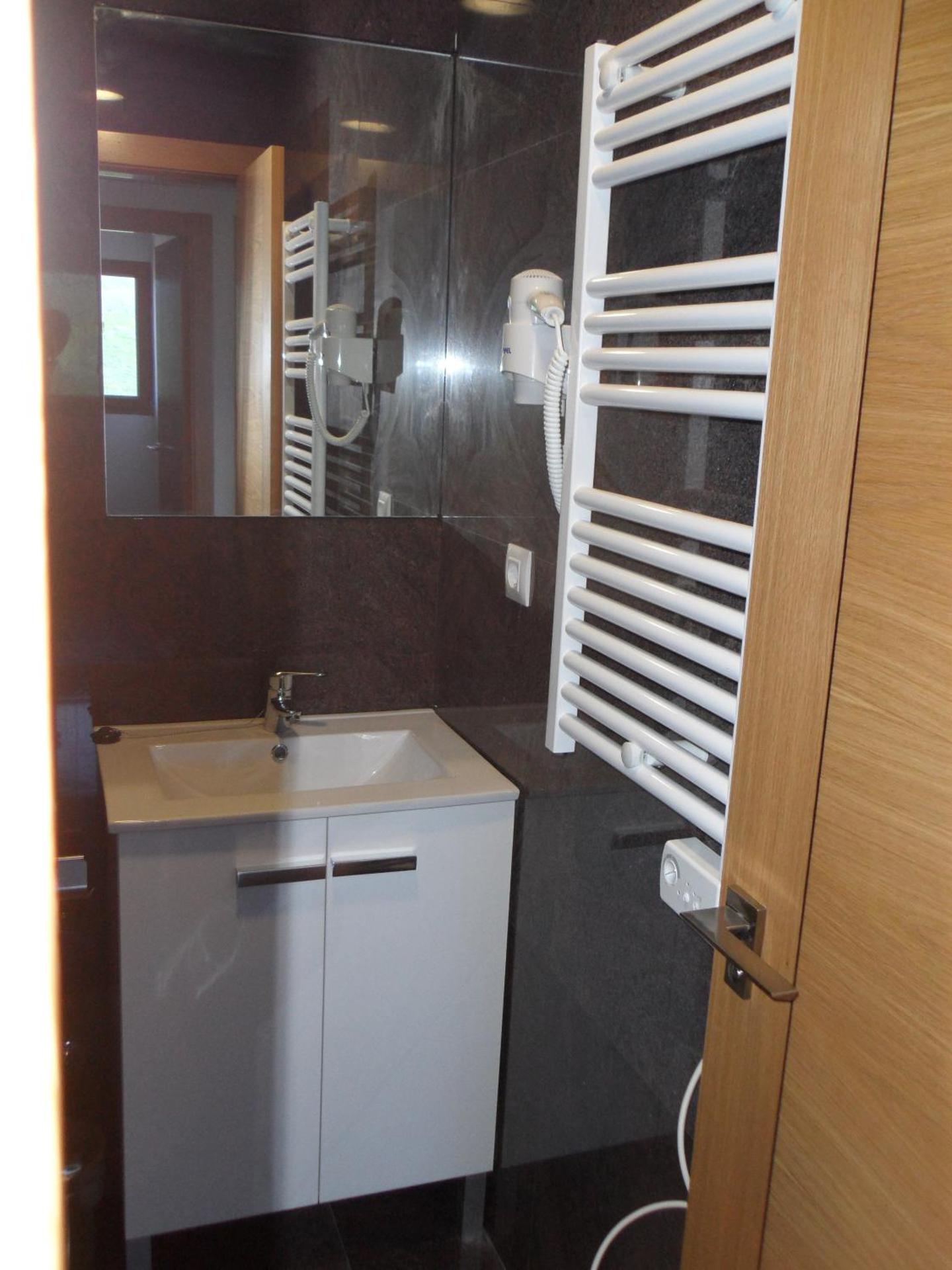 Two-Bedroom Apartment (4 Adults)