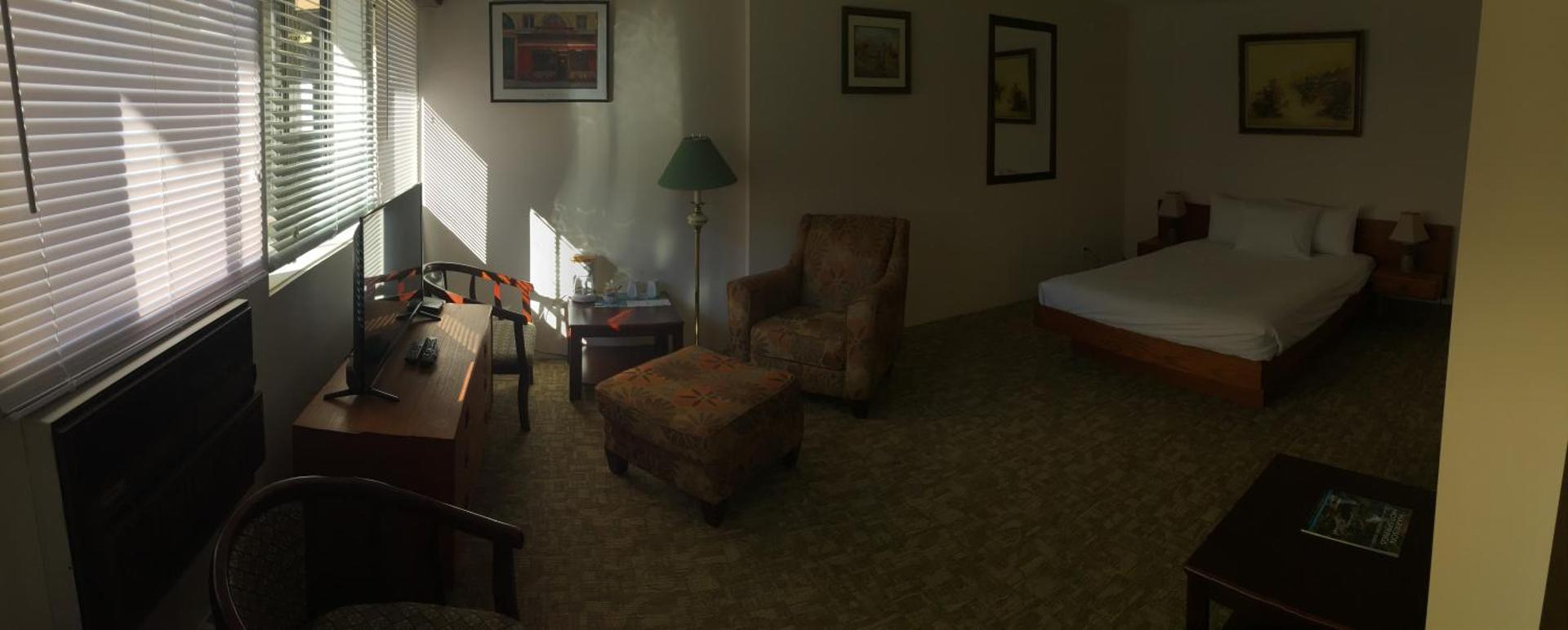 Photo of the whole room