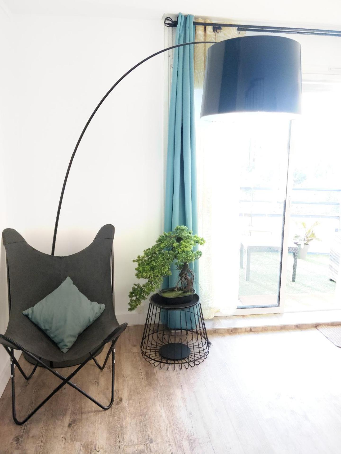 Les Clés du Bonheur by Beds4Wanderlust, 47m2 avec Terrasse privative & Parking-RER B TGV 10min-Orly 20min