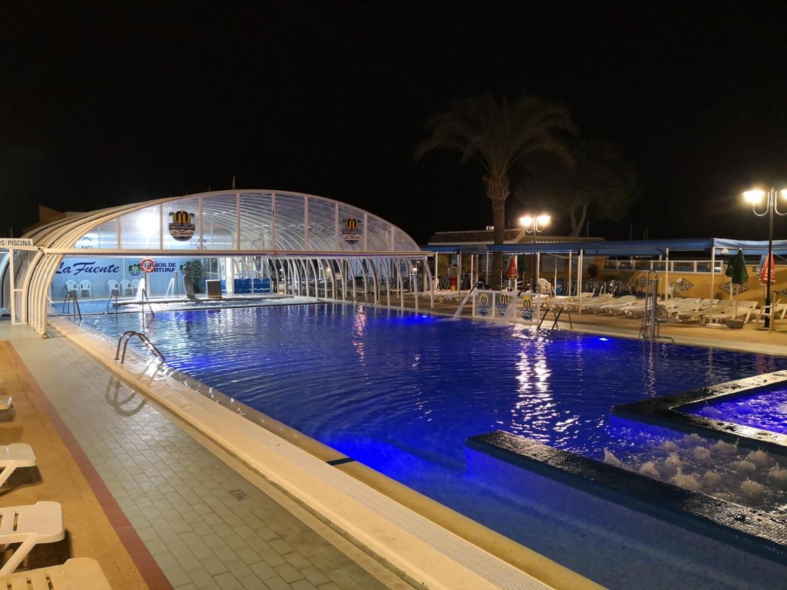 Swimming pool