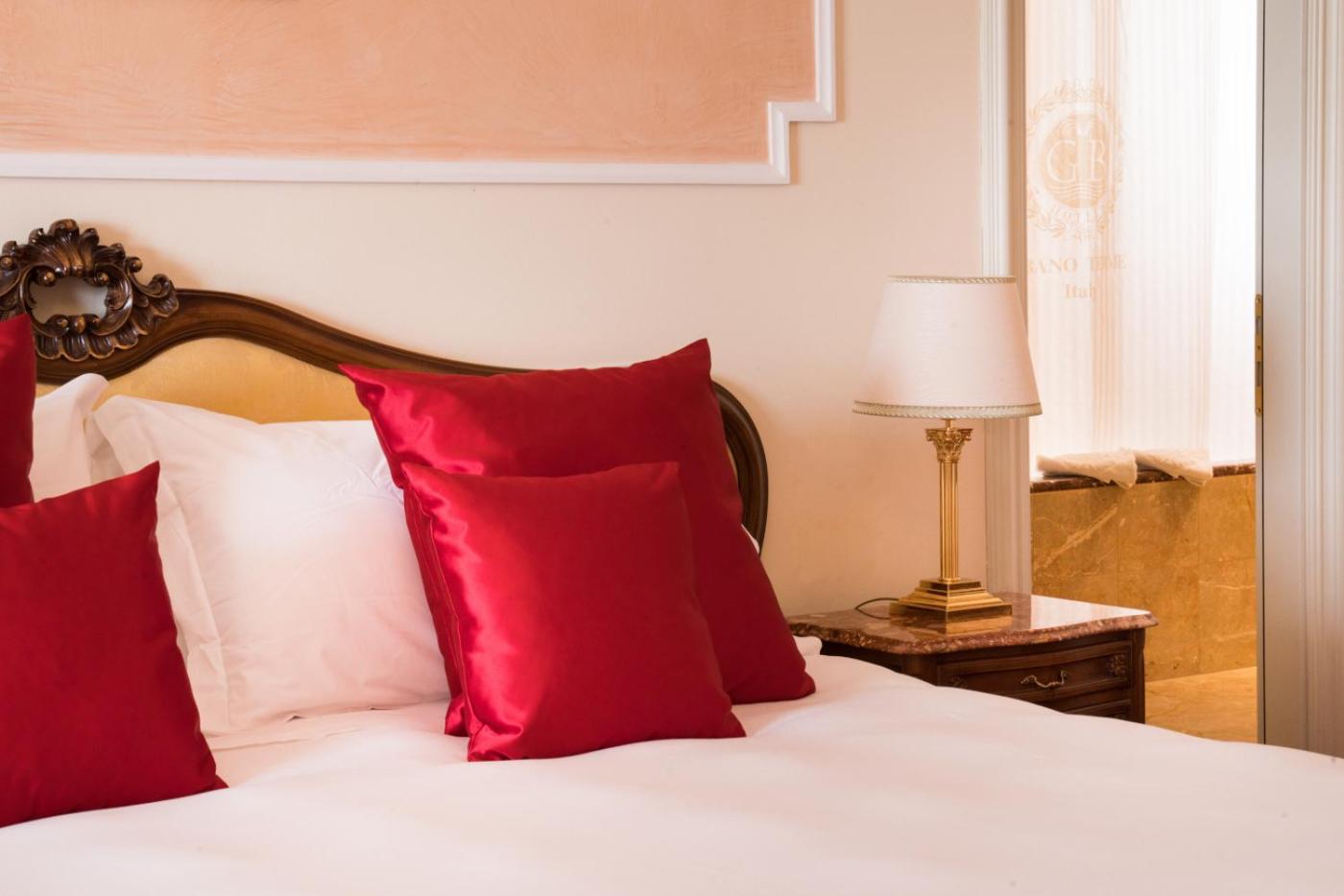 Junior Suite with Spa Access