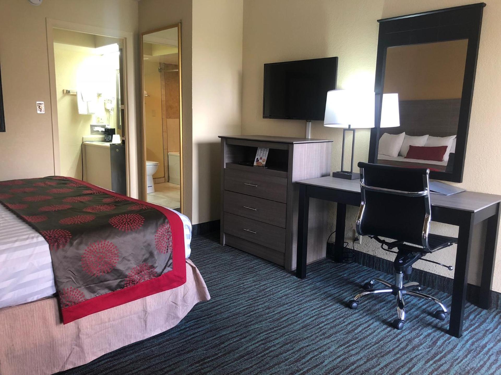 Ramada by Wyndham Lebanon