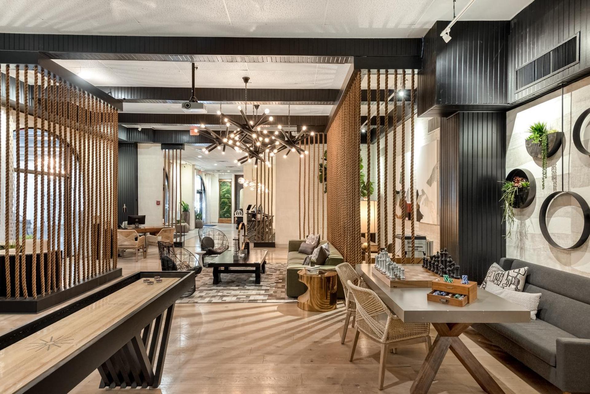 Communal lounge/ TV room