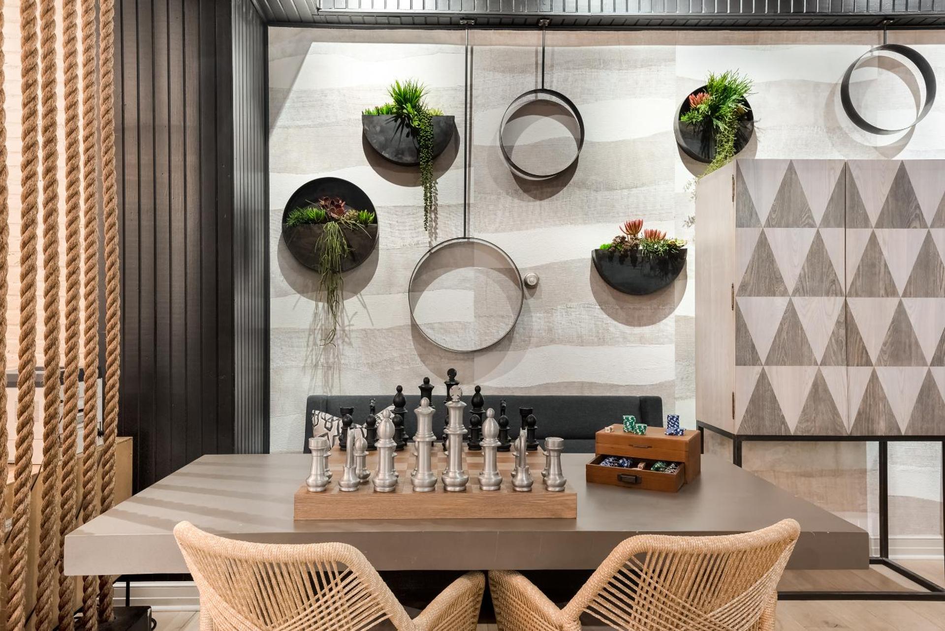 Communal lounge/ TV room