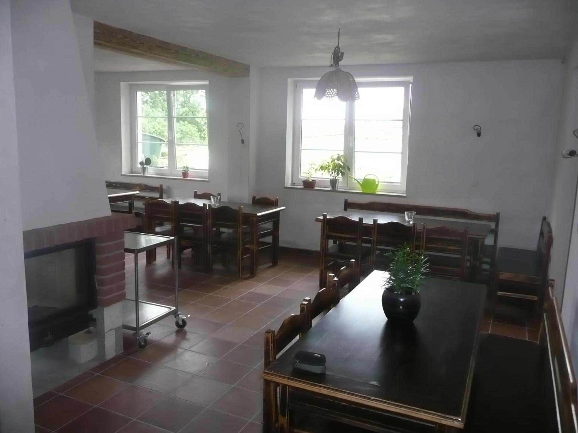 Communal lounge/ TV room