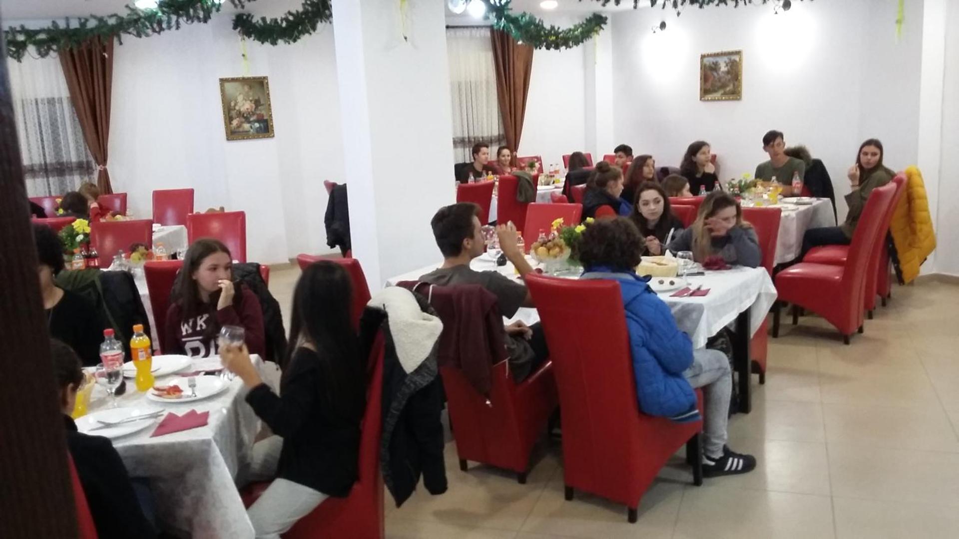 Pensiunea Poiana Soarelui