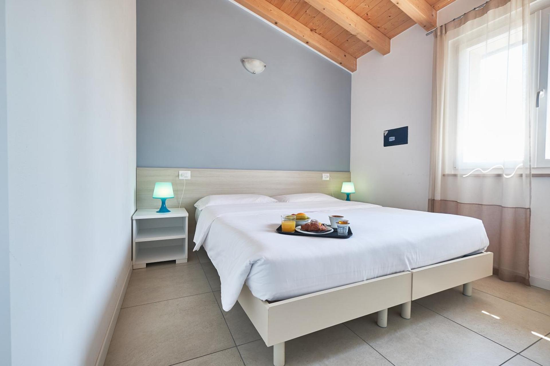 Villaggio Turistico Lugana Marina