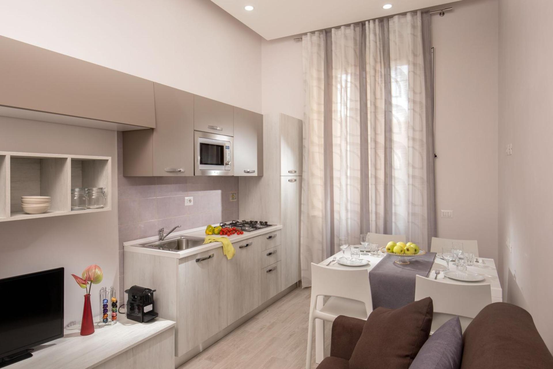 Communal lounge/ TV room