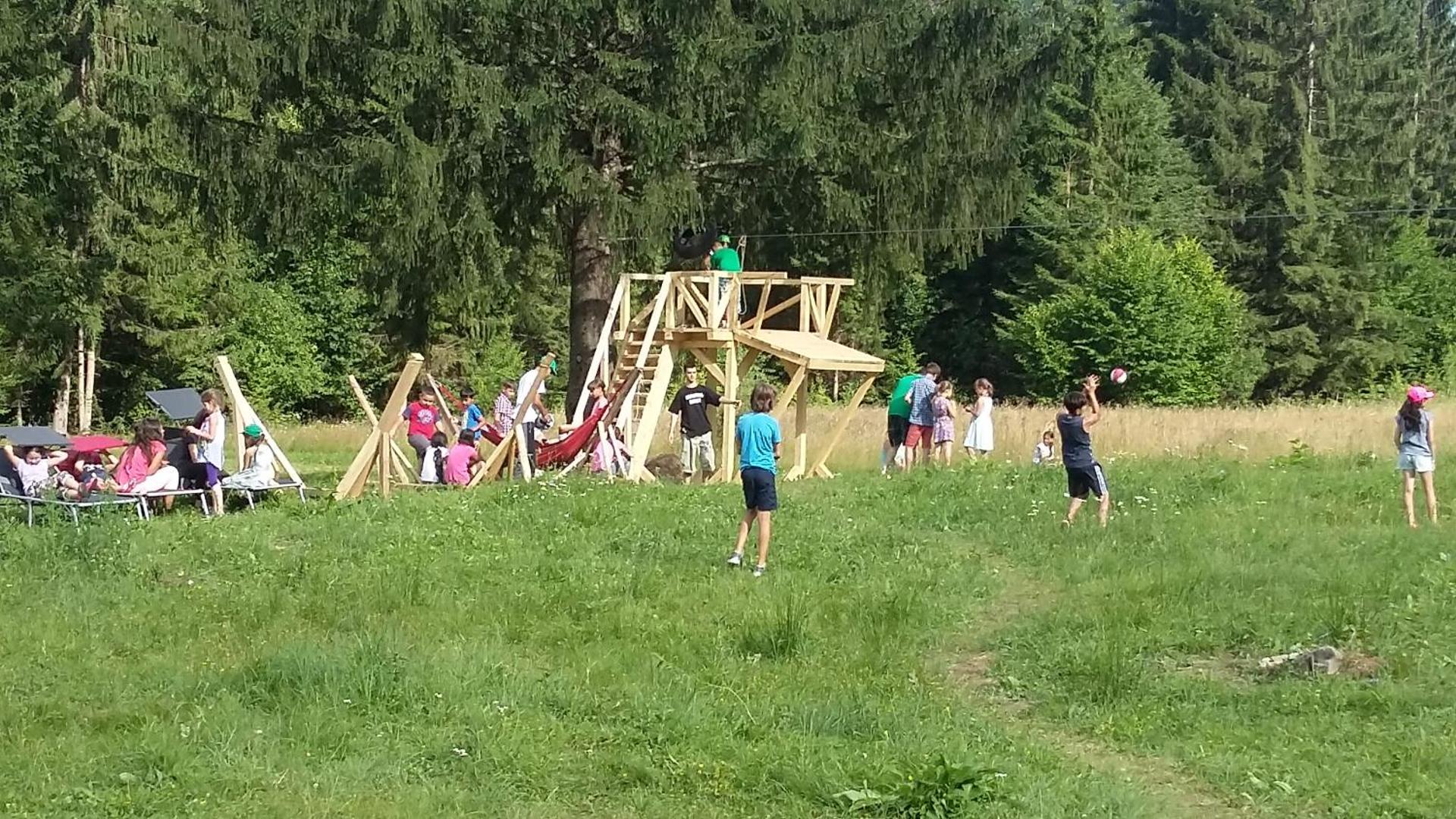 Pensiunea Poiana Soarelui