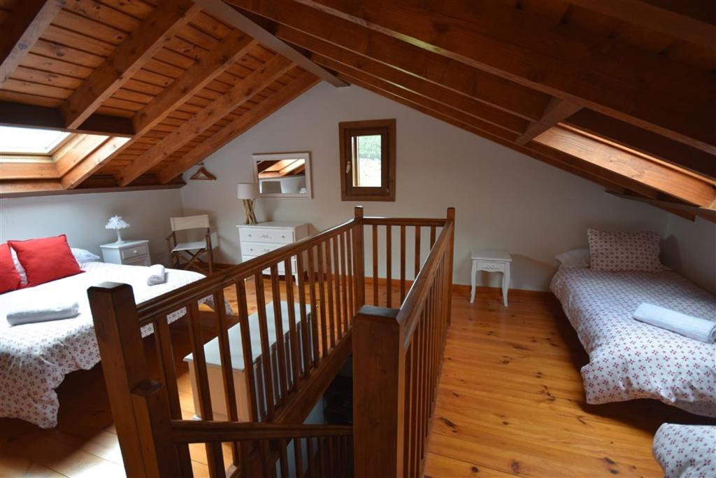 Casa con encanto, jardín, vistas y piscina