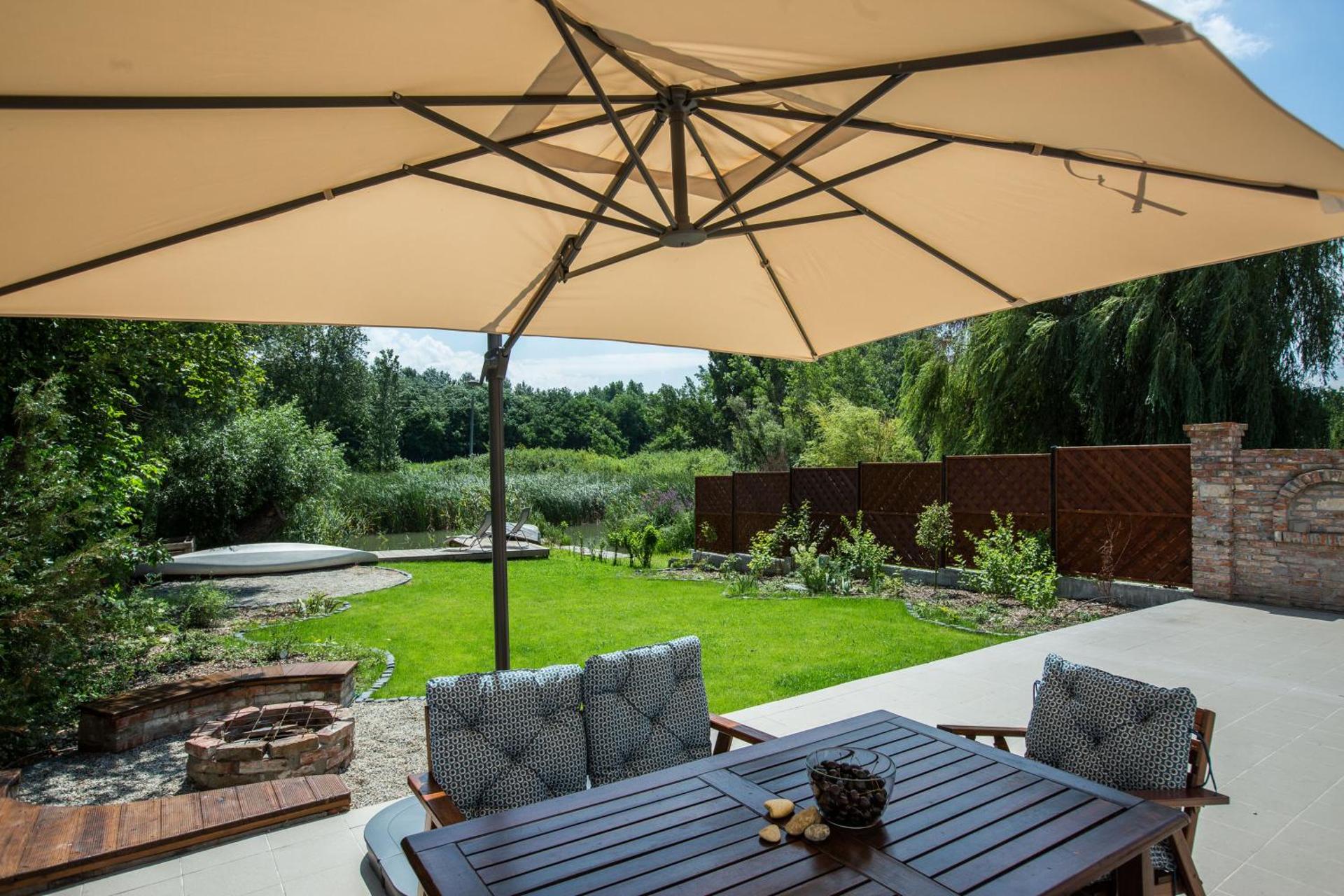 Vendégház az Evezőhöz