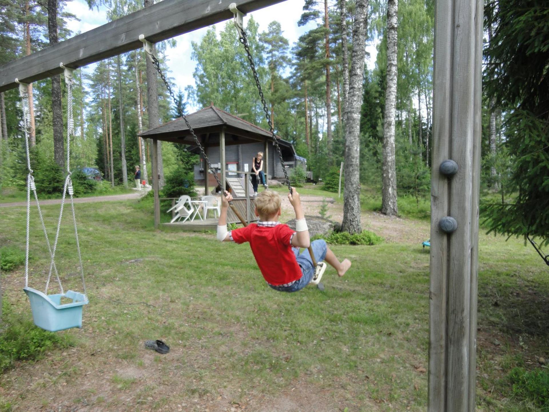 Isotalo Farm at enäjärvi lake