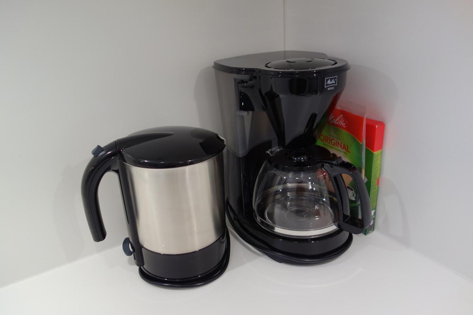 Coffee/tea facilities