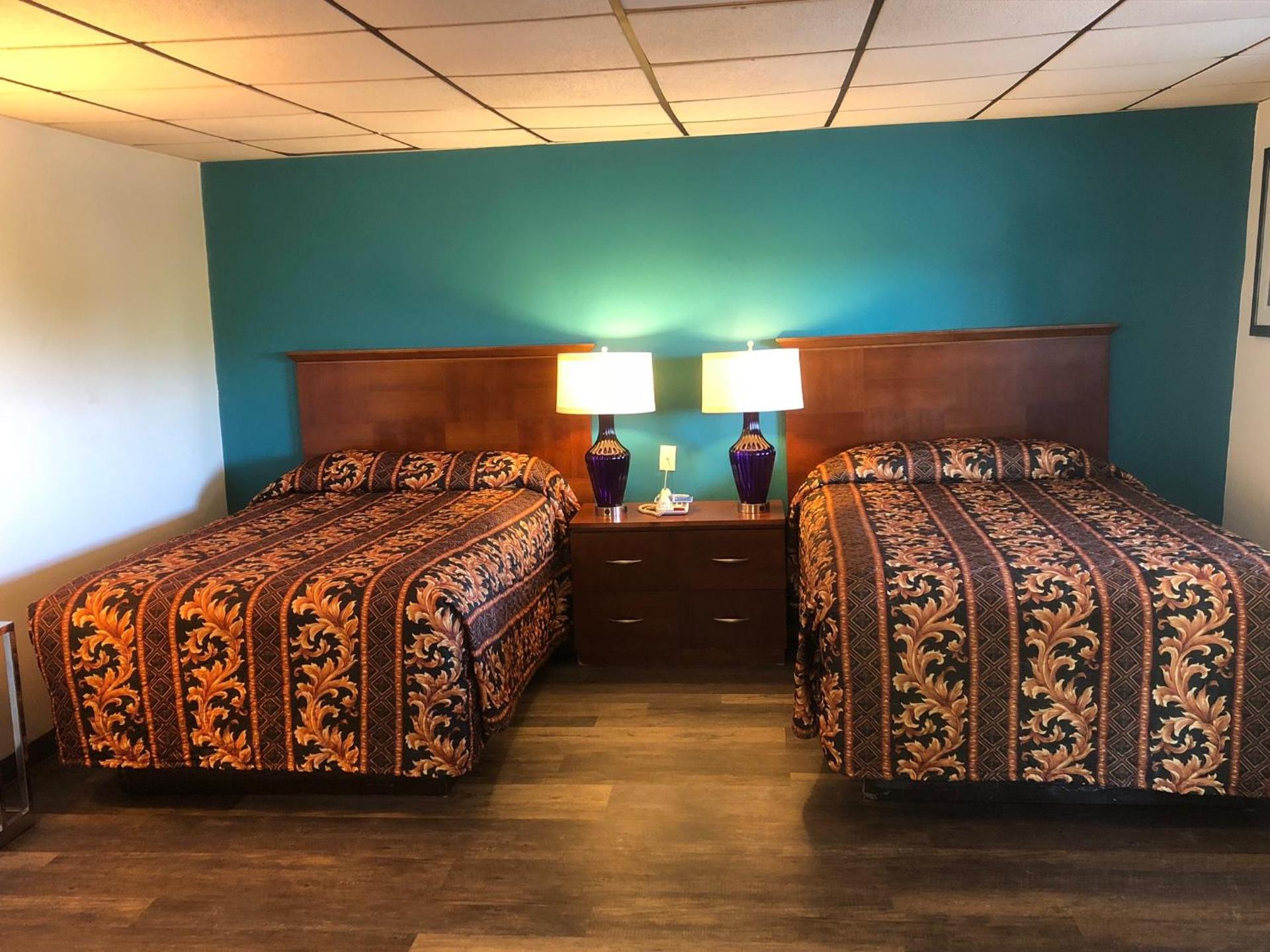 Double Room with Two Double Beds - Smoking