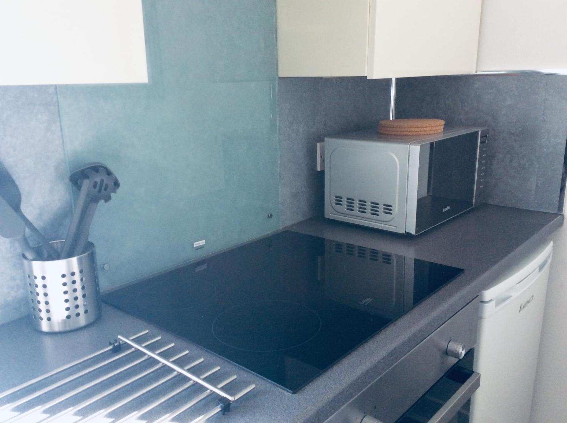 DUNOON - TOWN CENTRE HOLIDAY HOME APARTMENT