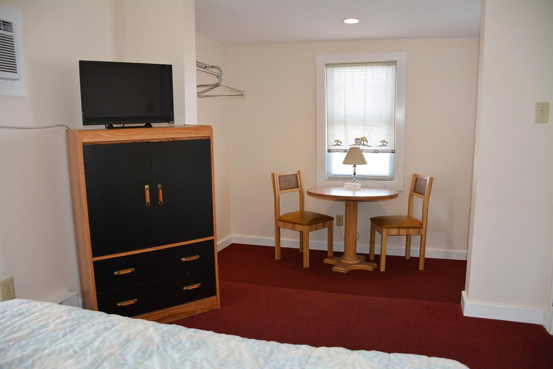 Alouette Beach Resort Economy Rooms