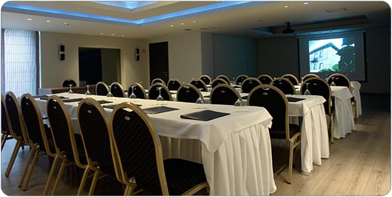 Banquet/Function facilities