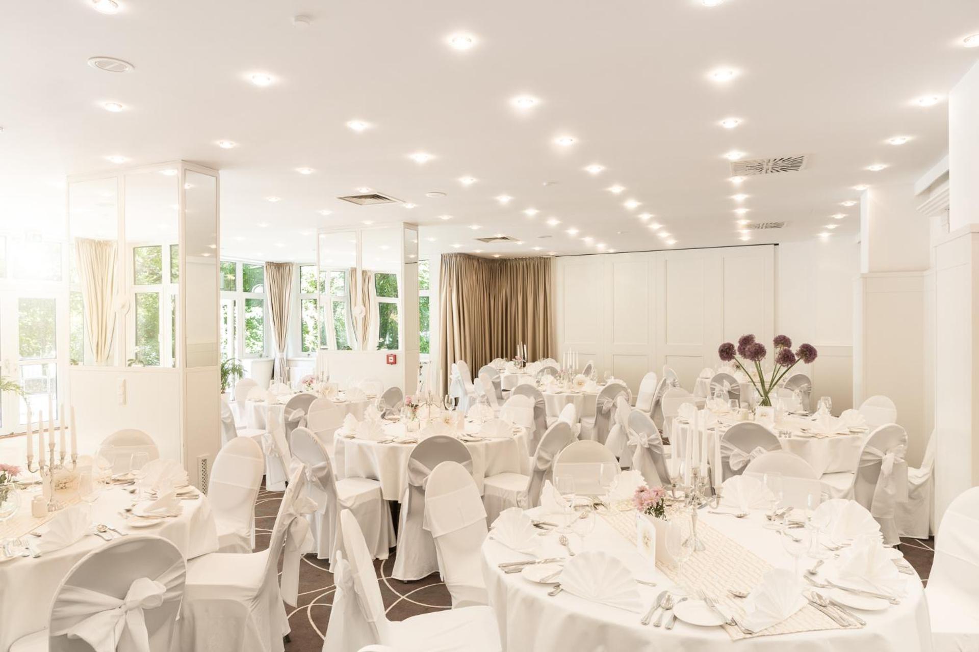 Banquet/Function facilities