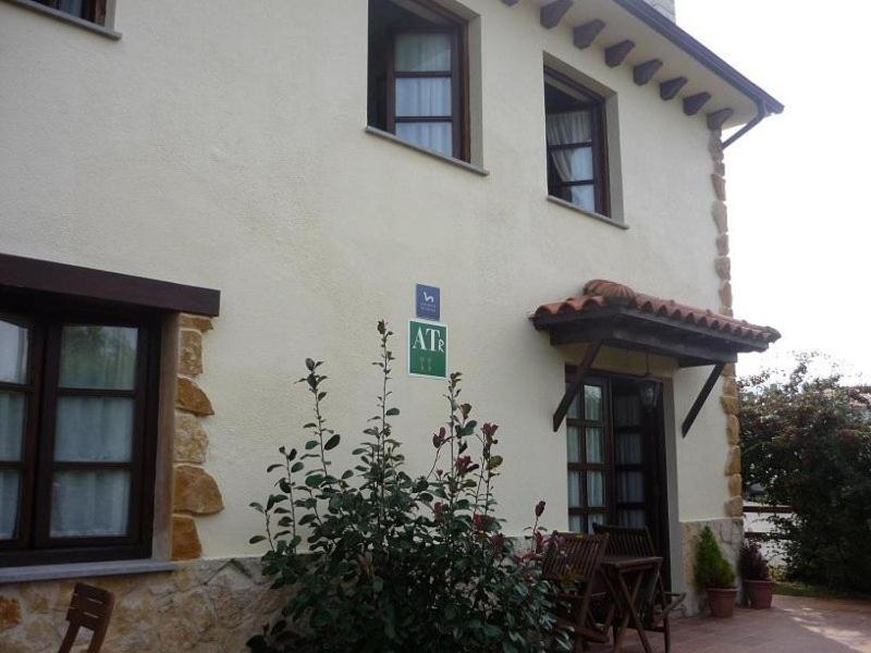 Apartamentos Rurales La Caramba