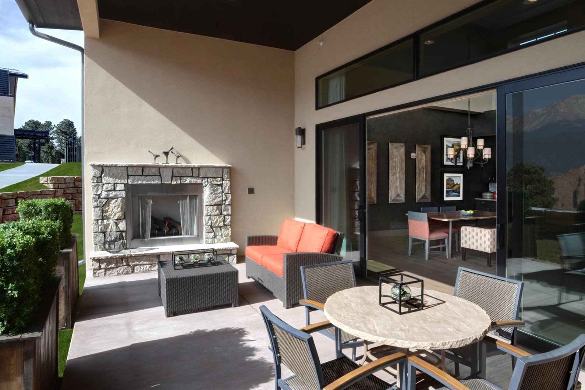 Garden of the Gods Resort & Club